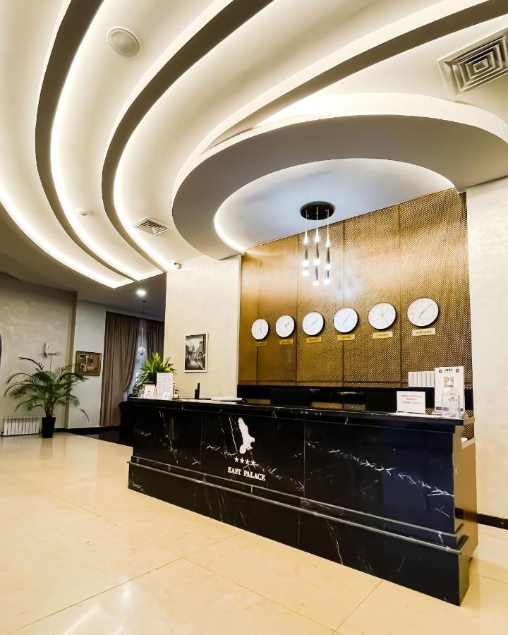 East Palace Hotel الماتي المظهر الخارجي الصورة